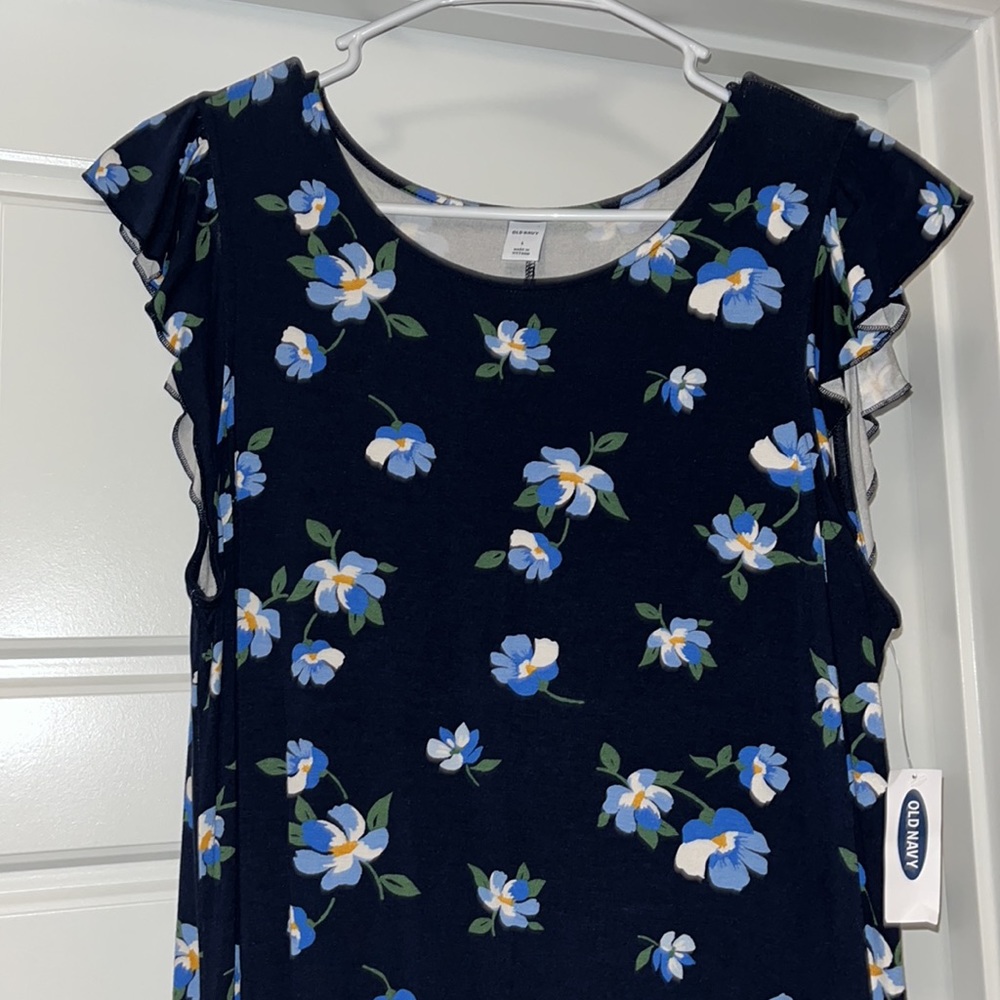 New with tags old navy dress.